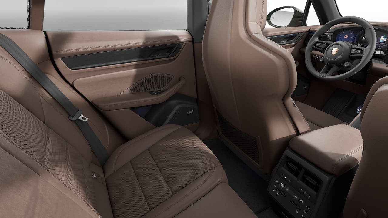 2026 Porsche Macan Macan GTS Electric