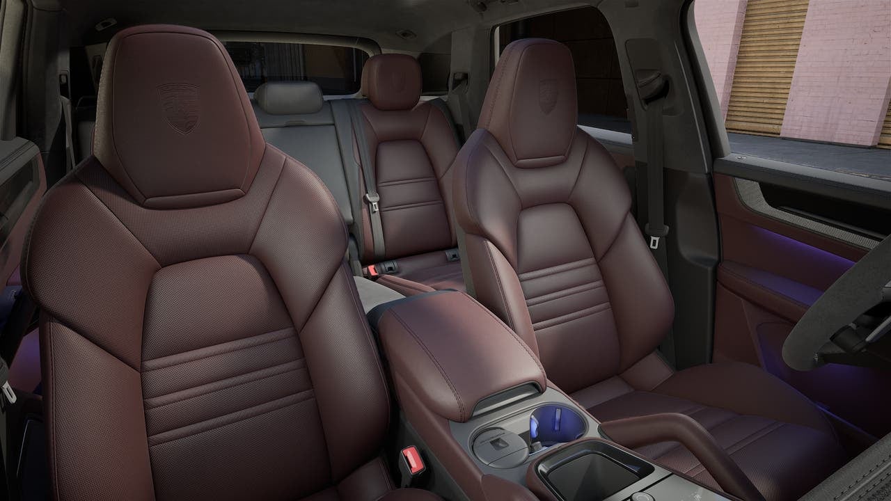 2027 Porsche Cayenne Cayenne GTS