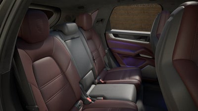 2027 Porsche Cayenne Cayenne GTS