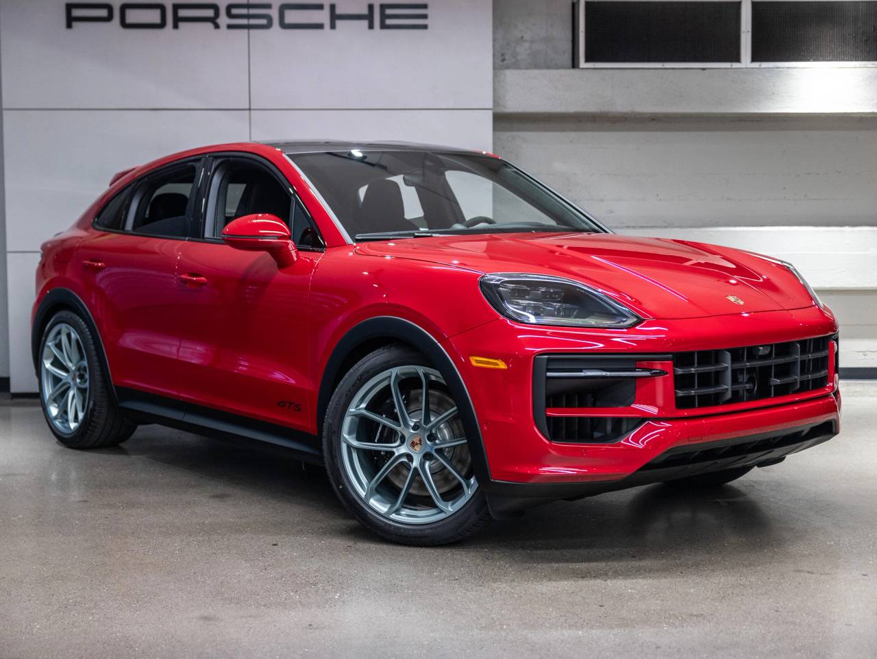 2026 Porsche Cayenne Cayenne GTS Coupe