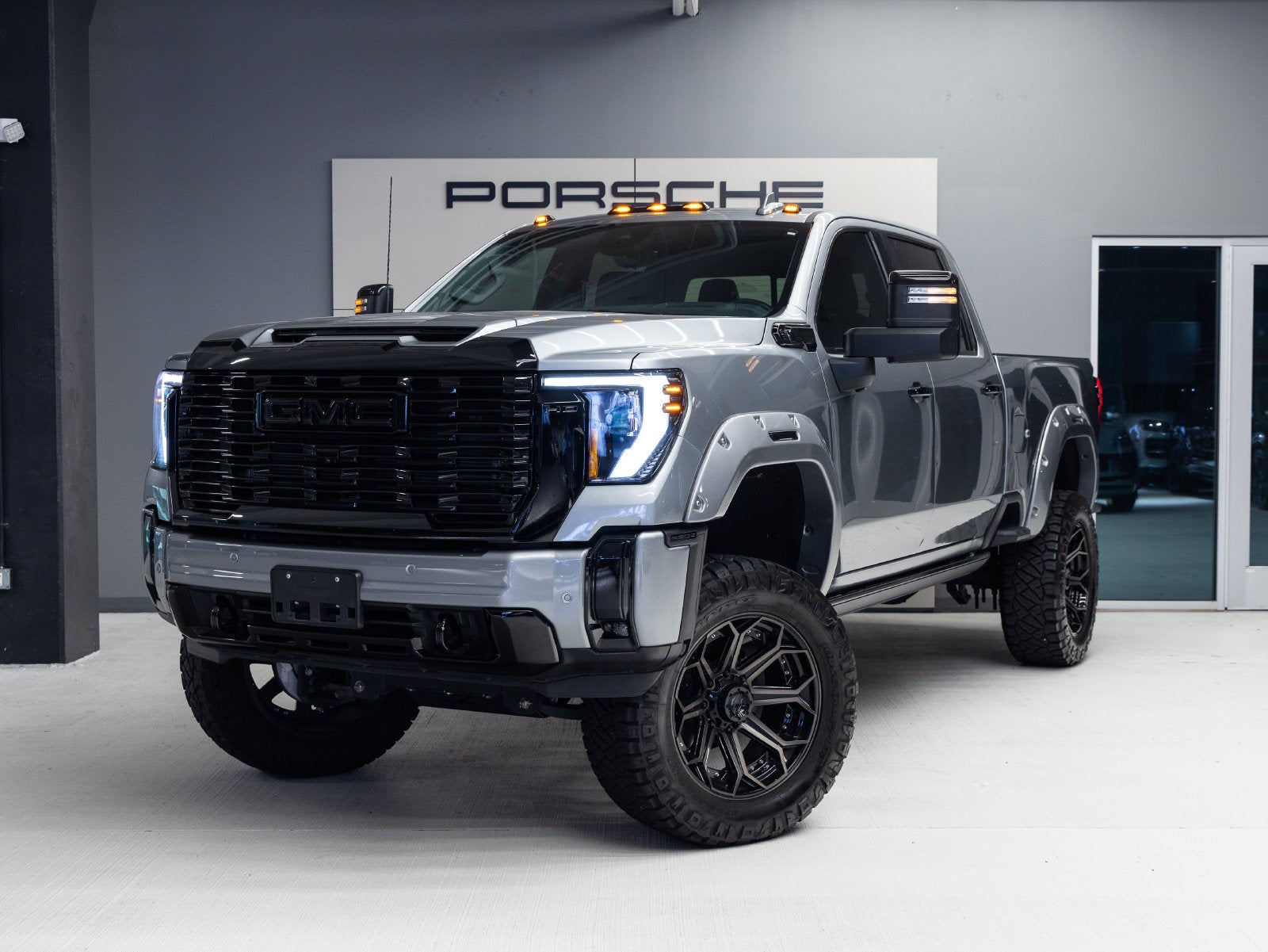 2024 GMC Sierra 2500HD Denali