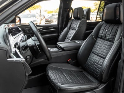 2024 Cadillac Escalade ESV Base