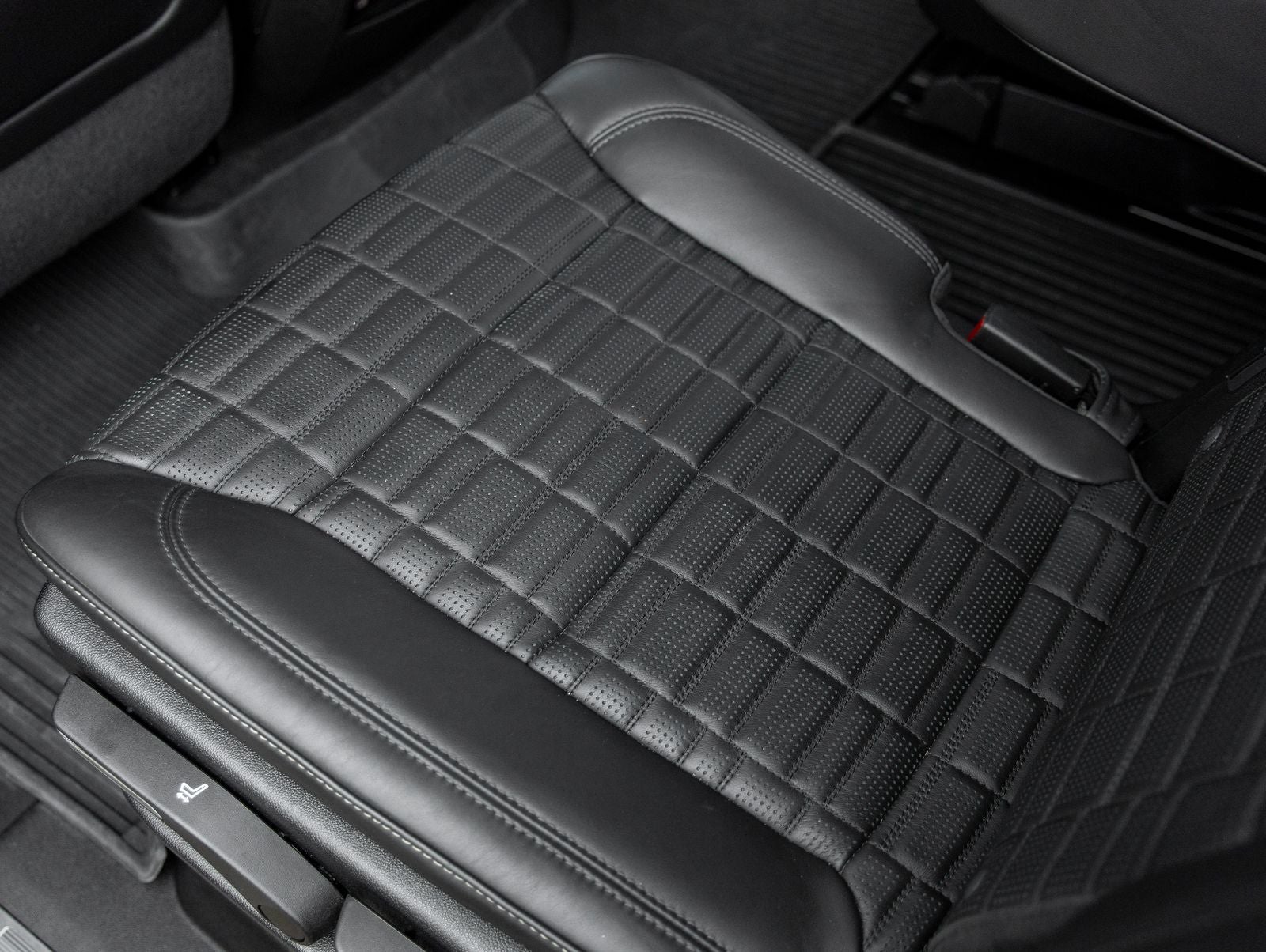 2024 Cadillac Escalade ESV Base
