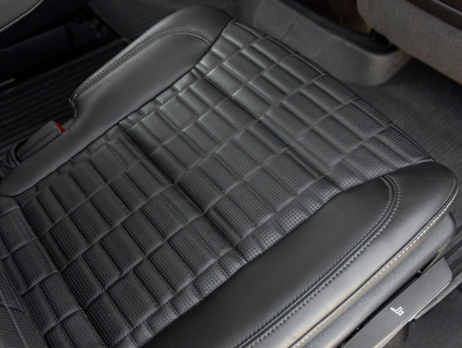 2024 Cadillac Escalade ESV Base