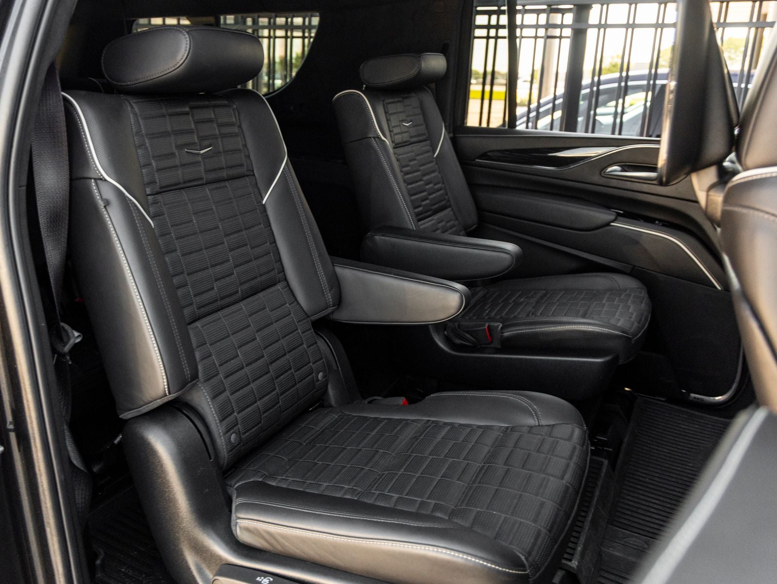 2024 Cadillac Escalade ESV Base