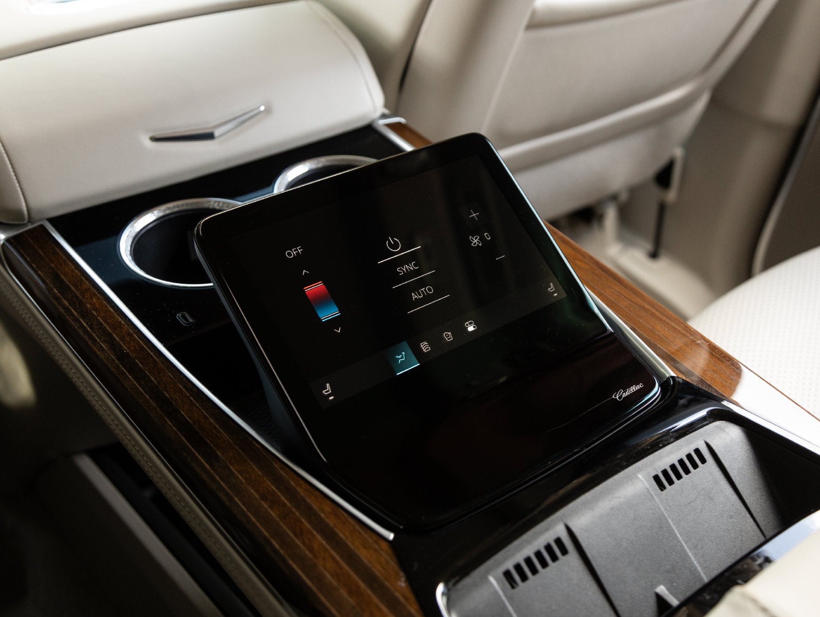 2026 Cadillac Escalade 4WD Platinum Sport