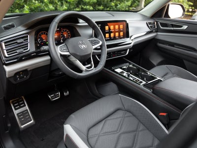 2025 Volkswagen Atlas 2.0T Peak Edition