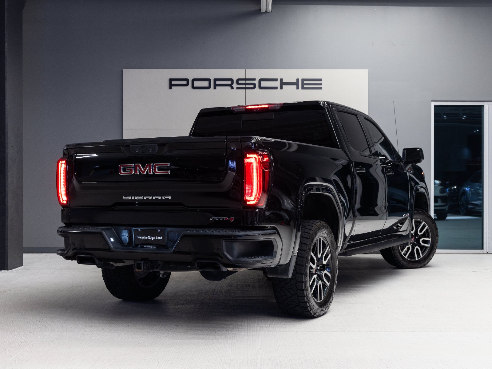 2022 GMC Sierra 1500 AT4
