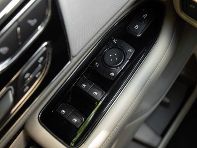 2022 Lincoln Navigator L Reserve