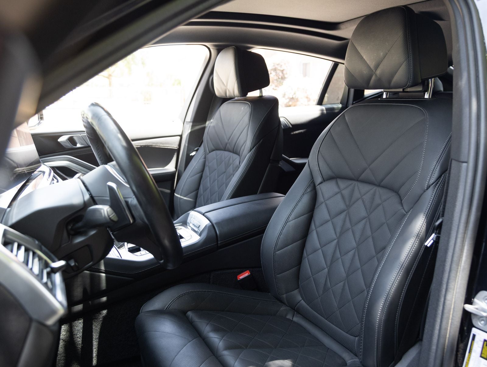 2024 BMW X6 xDrive40i