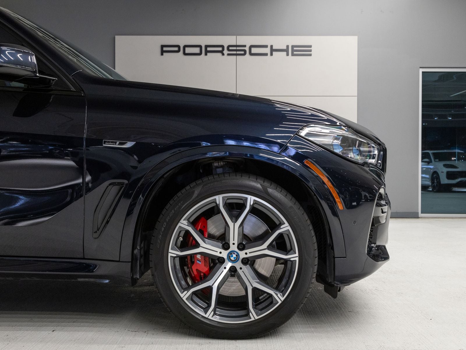 2023 BMW X5 xDrive45e