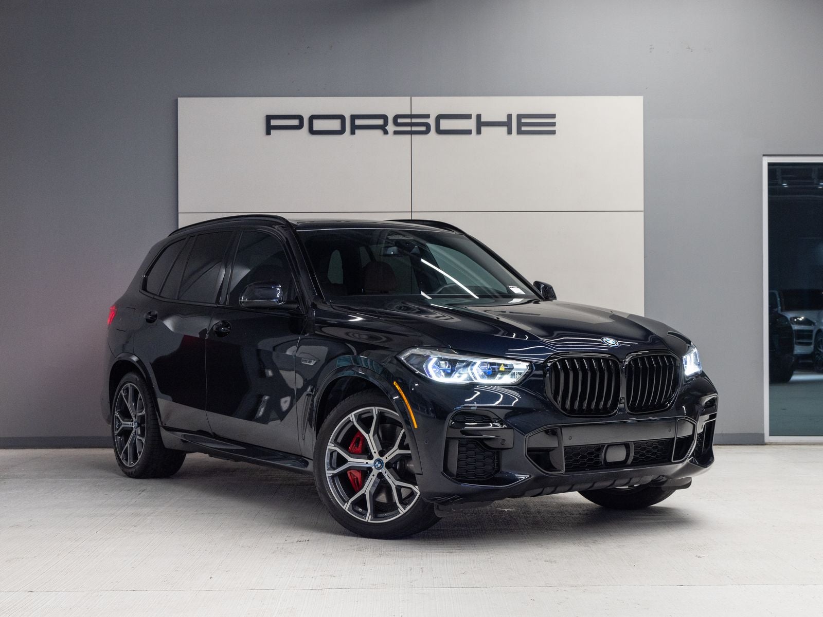 2023 BMW X5 xDrive45e