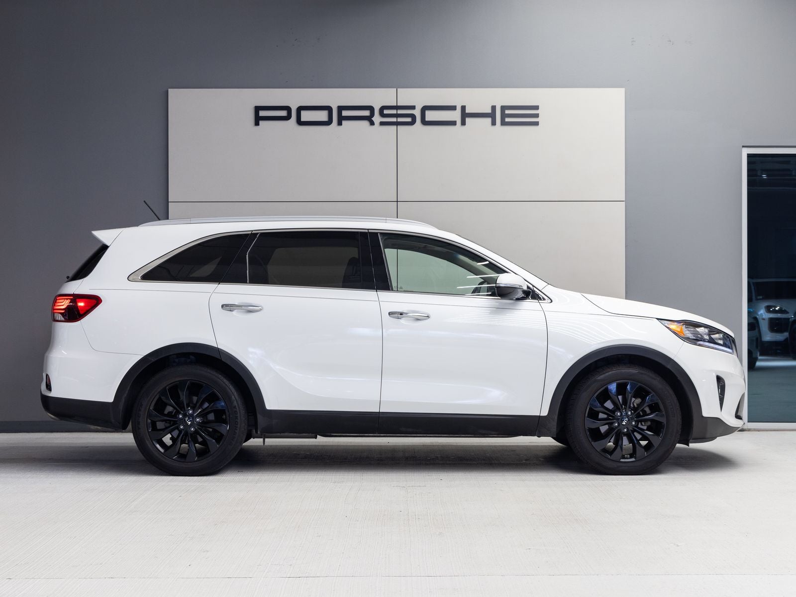 2020 Kia Sorento EX V6