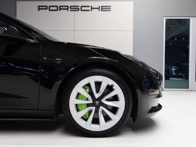 2023 Tesla Model 3 RWD