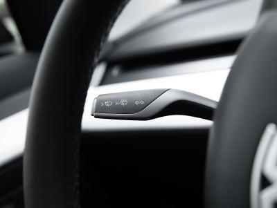 2023 Tesla Model 3 RWD