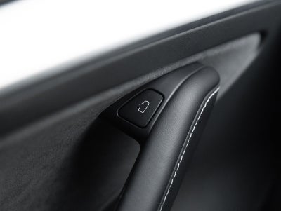 2023 Tesla Model 3 RWD