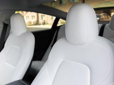 2023 Tesla Model 3 RWD
