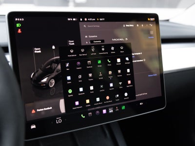 2023 Tesla Model 3 RWD
