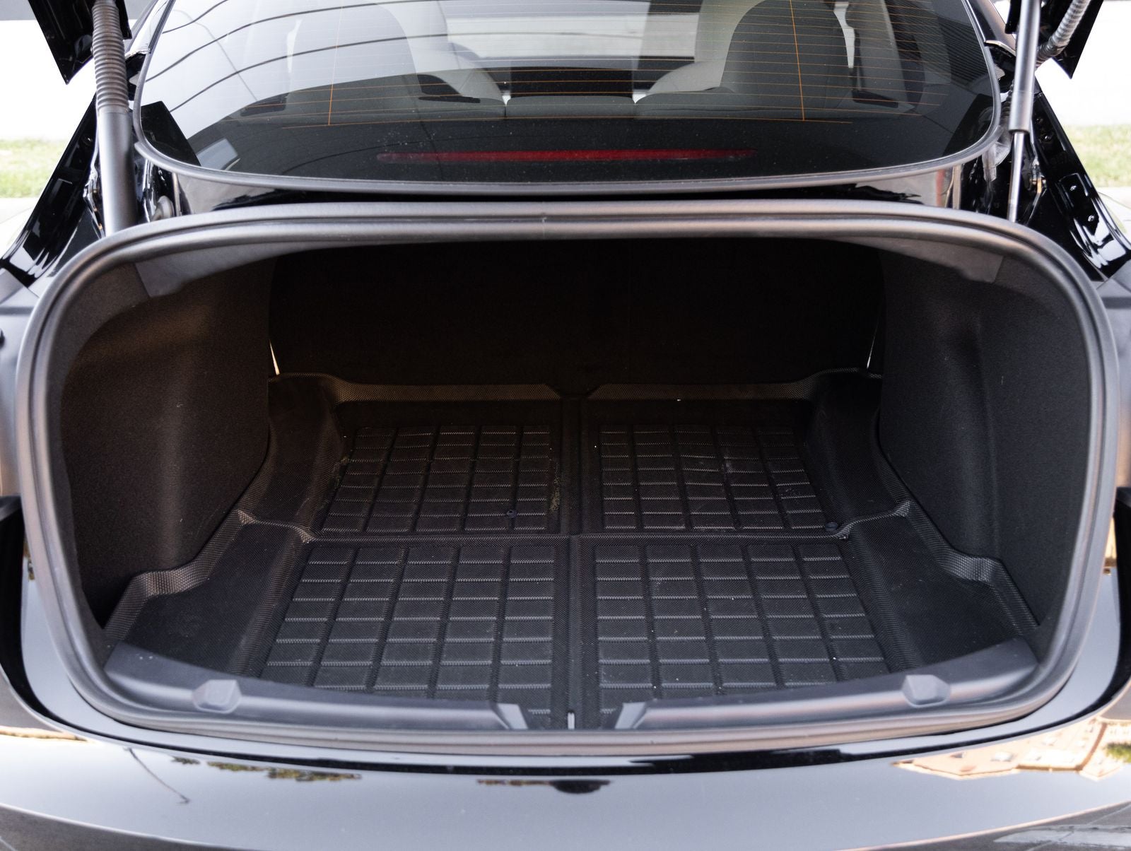 2023 Tesla Model 3 RWD