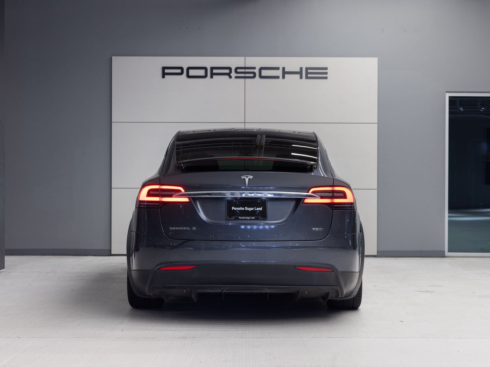 2016 Tesla Model X 70D