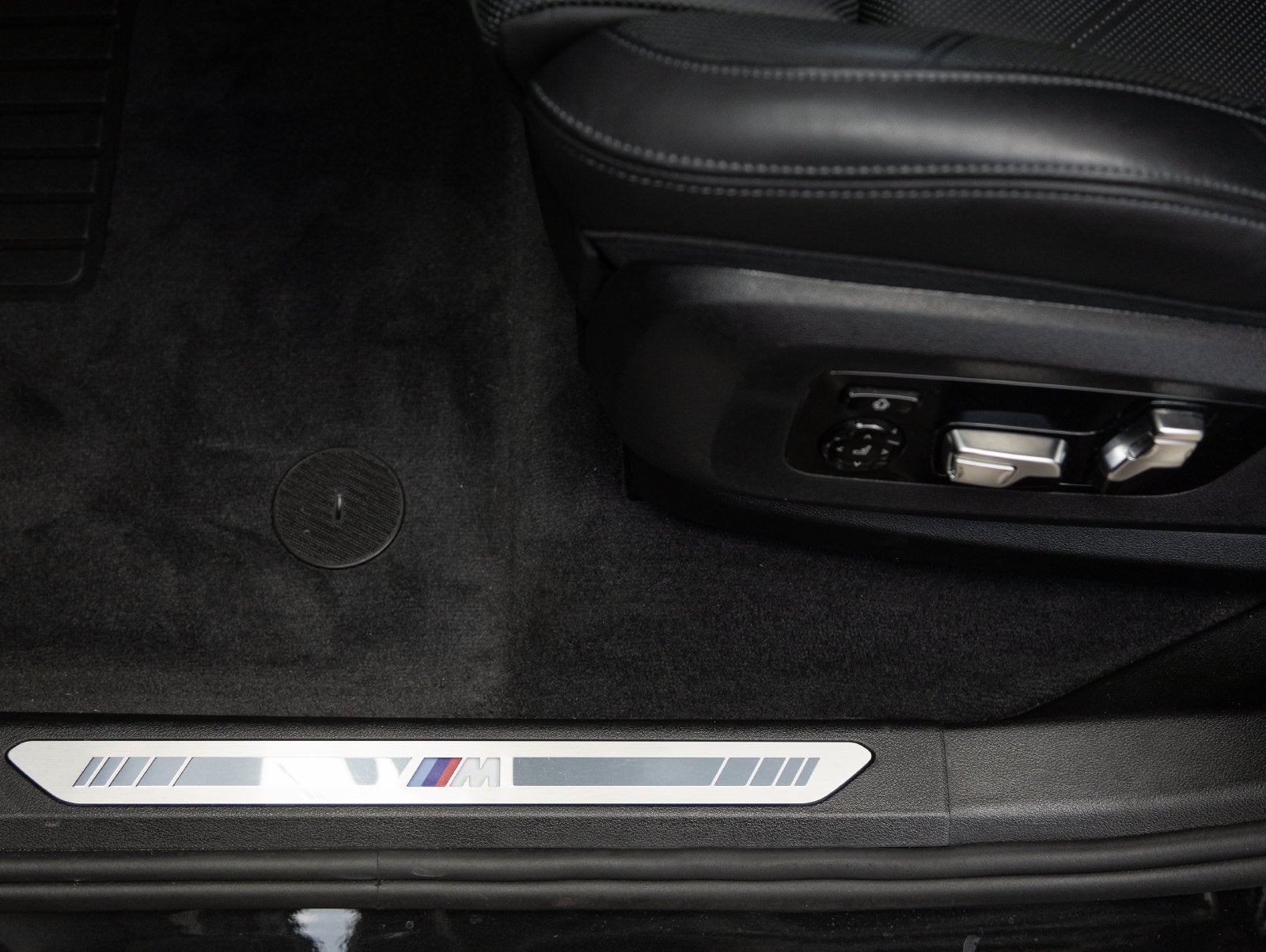 2025 BMW XM Sports Activity Vehicle
