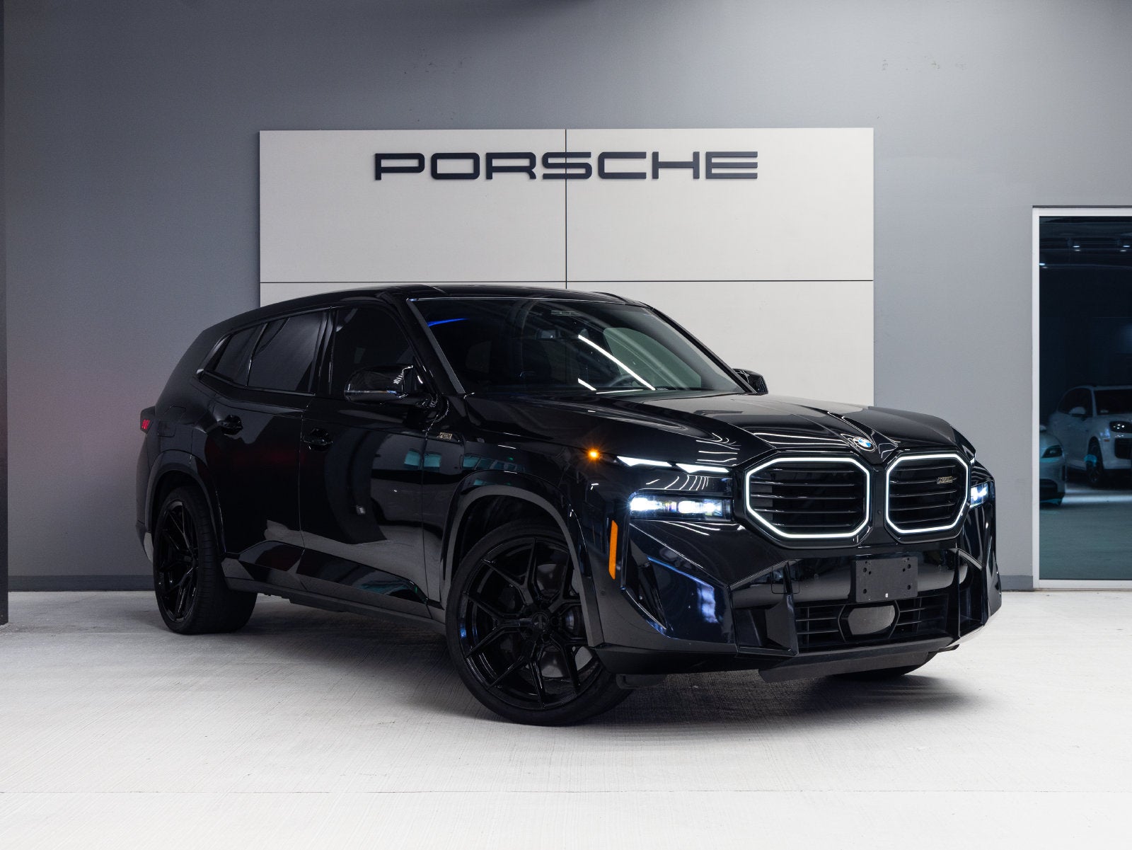 2025 BMW XM Sports Activity Vehicle