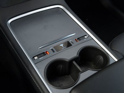 2024 Tesla Model Y Base