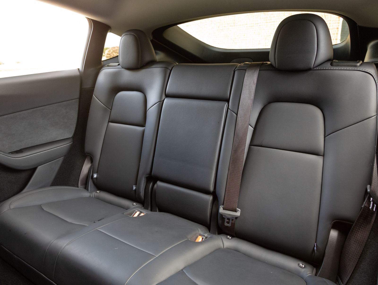 2024 Tesla Model Y Base