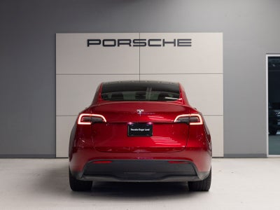 2024 Tesla Model Y Base