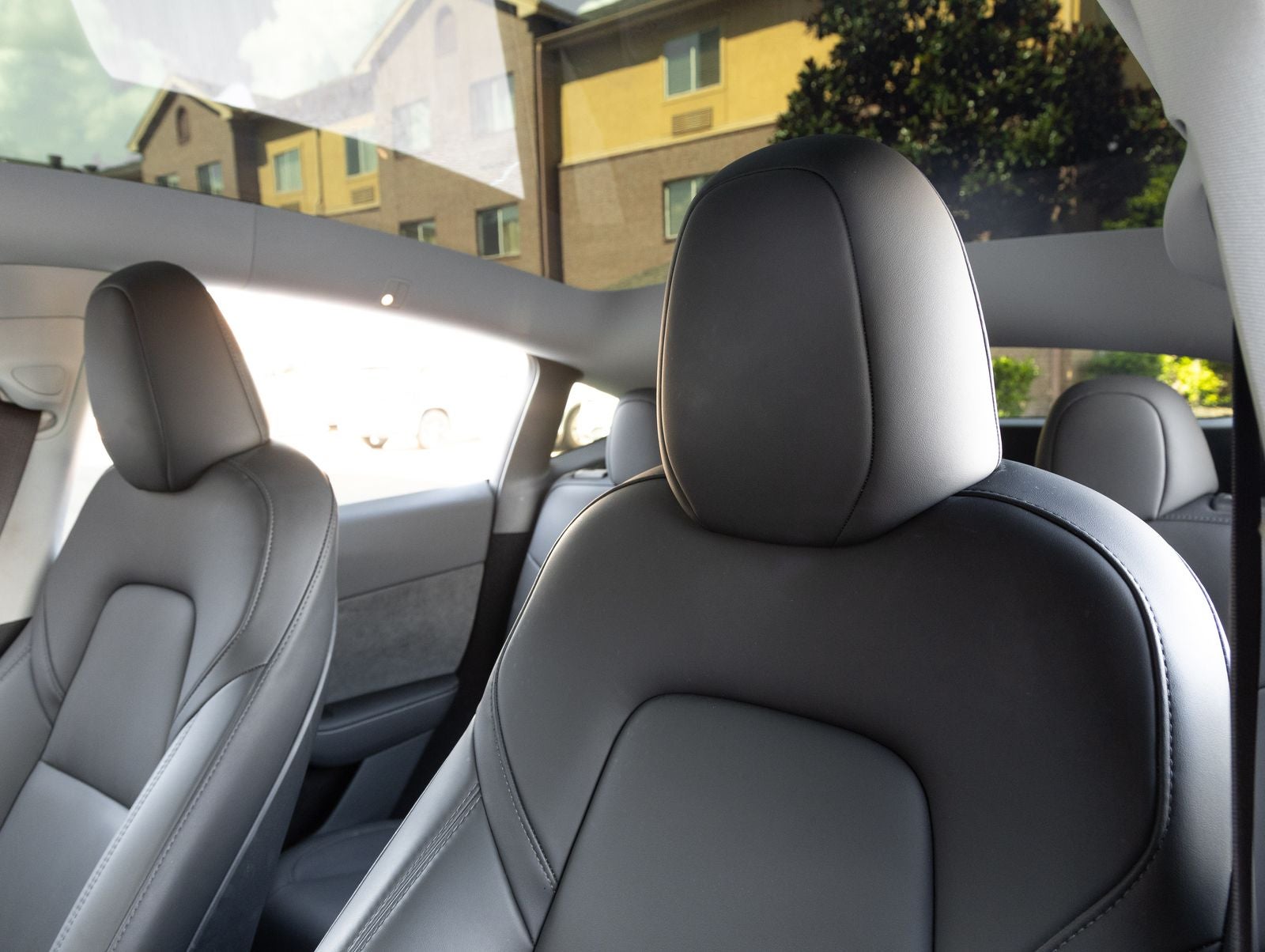2024 Tesla Model Y Base