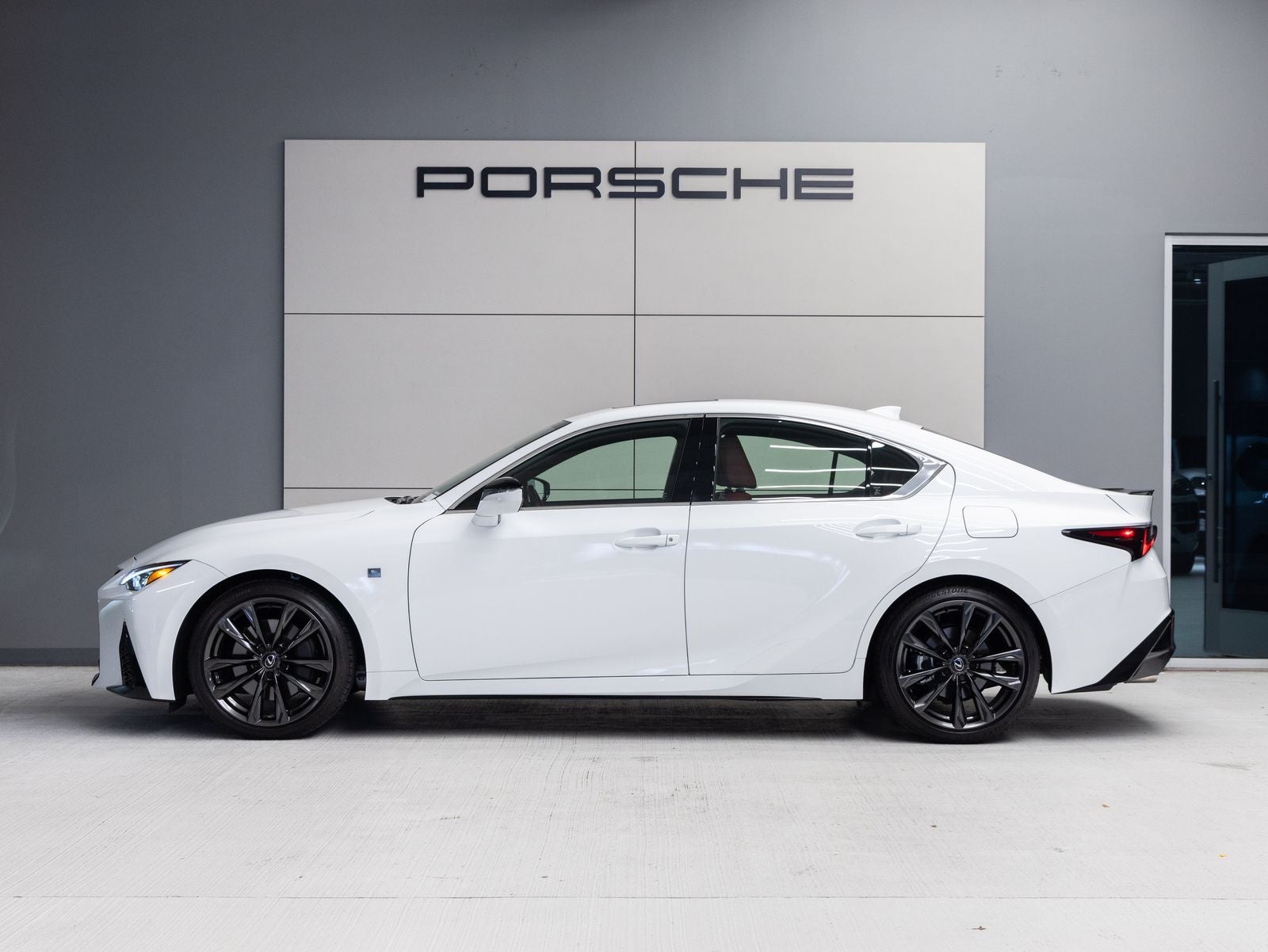 2025 Lexus IS IS 350 F SPORT Design