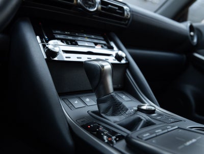 2025 Lexus IS IS 350 F SPORT Design