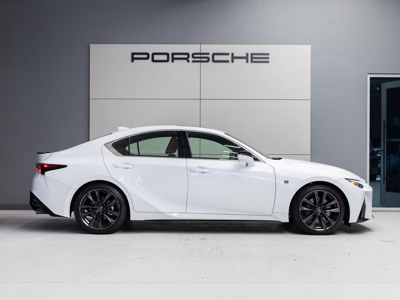 2025 Lexus IS IS 350 F SPORT Design