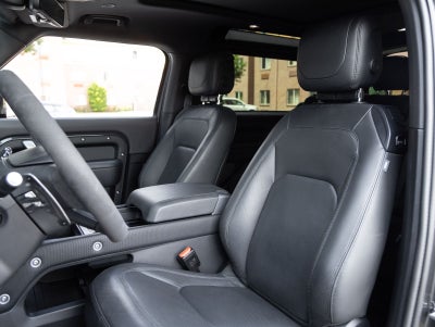 2024 Land Rover Defender 90 Carpathian Edition