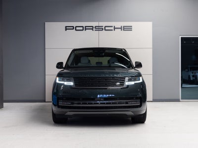 2025 Land Rover Range Rover SE
