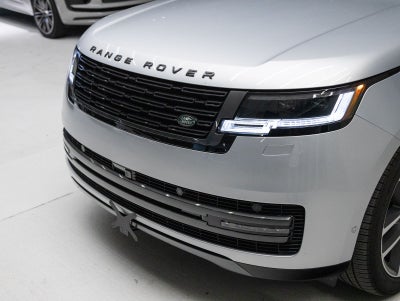 2025 Land Rover Range Rover Plug-In Hybrid SE