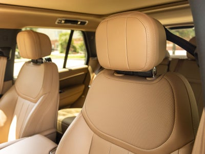 2026 Land Rover Range Rover Plug-In Hybrid SE