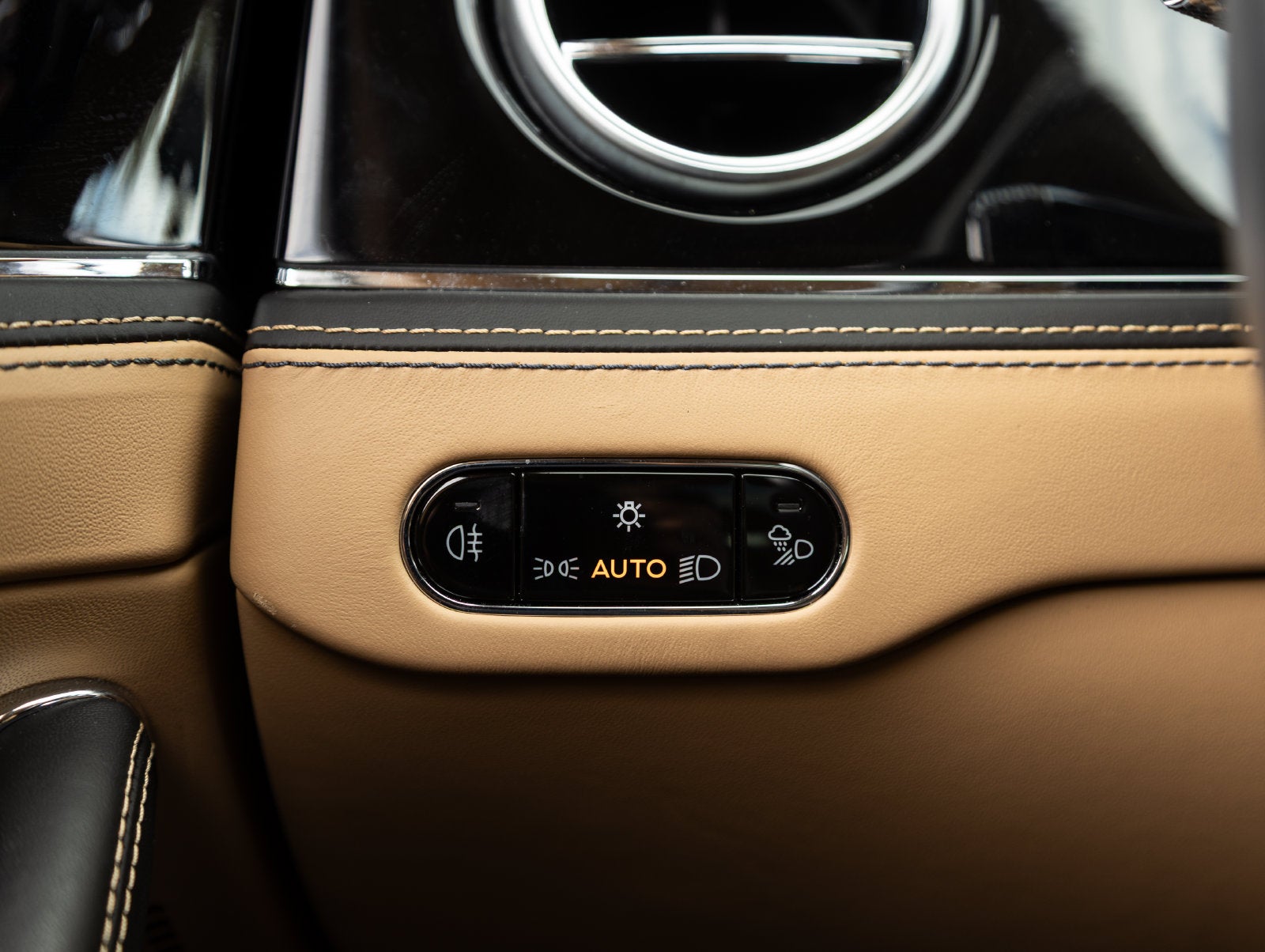 2022 Bentley Flying Spur V8