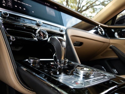 2022 Bentley Flying Spur V8