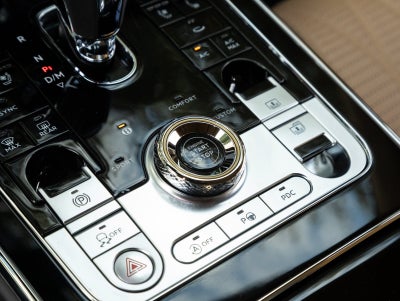 2022 Bentley Flying Spur V8