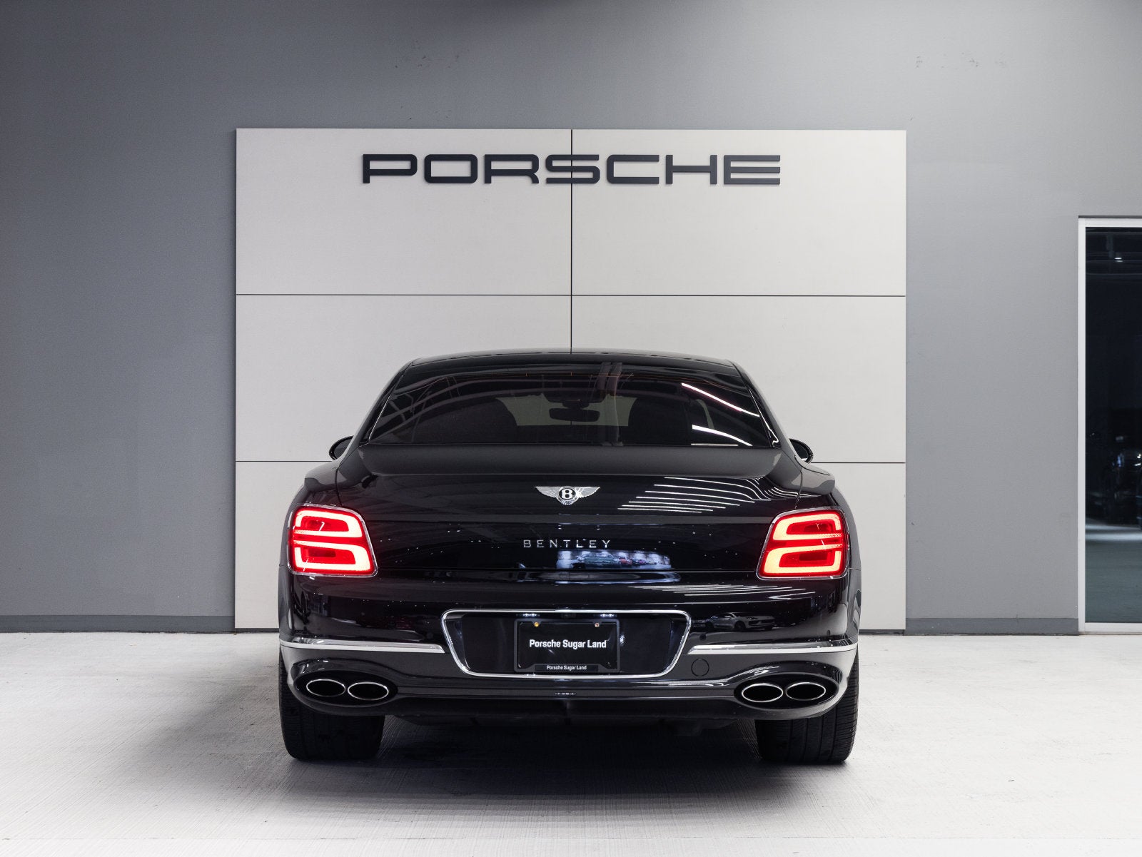 2022 Bentley Flying Spur V8