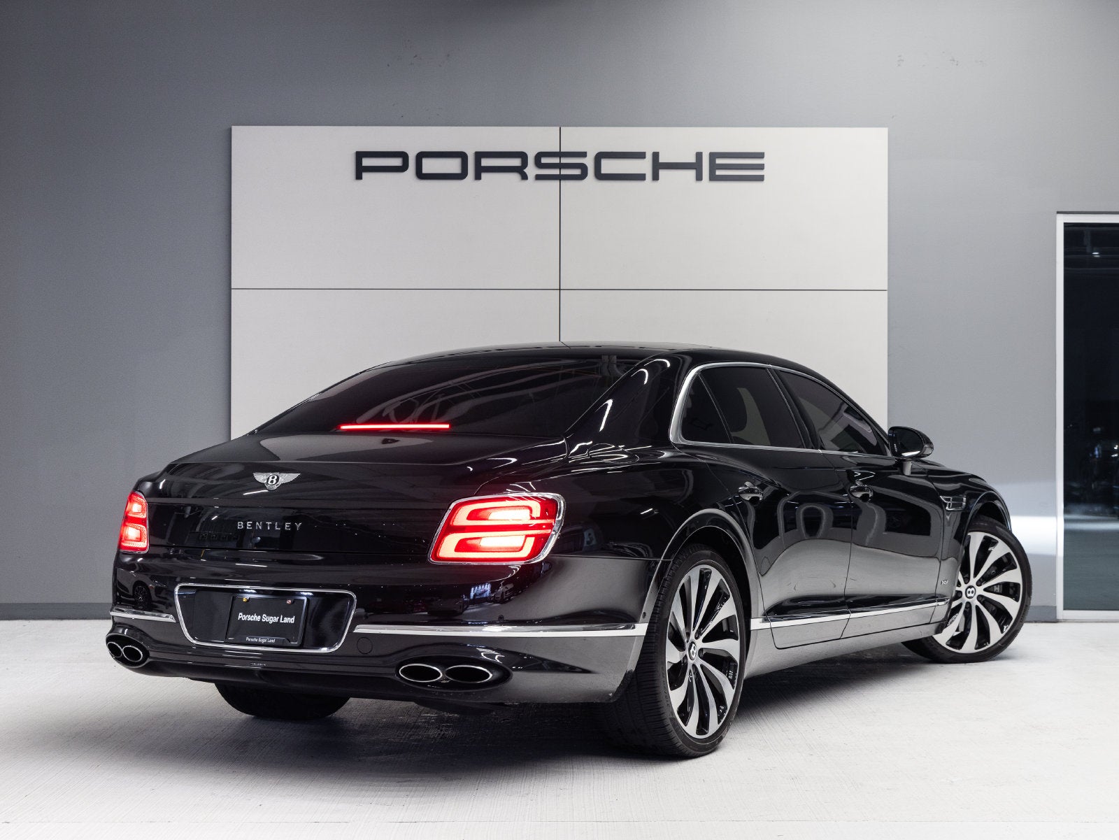 2022 Bentley Flying Spur V8