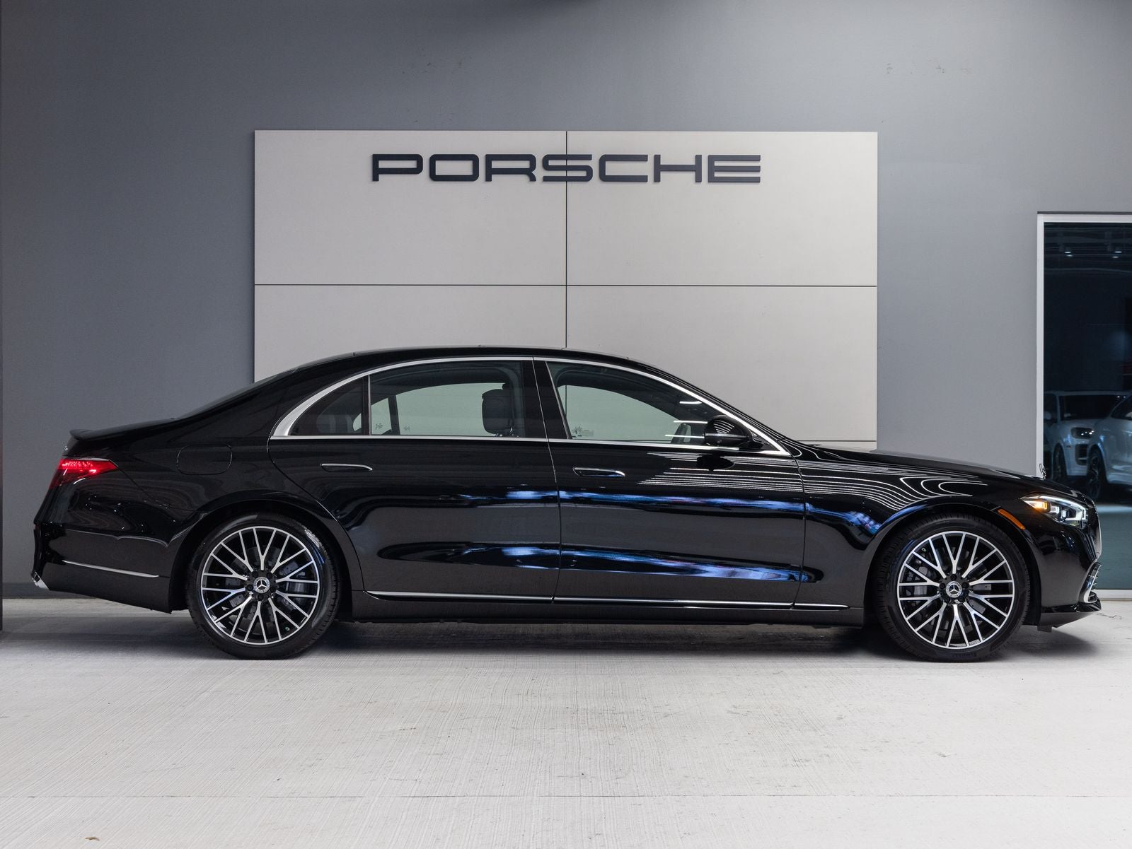 2025 Mercedes-Benz S-Class S 580