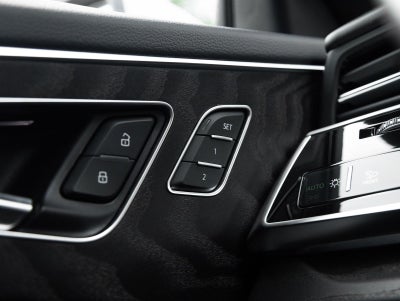 2021 Audi Q8 Prestige