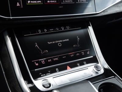 2021 Audi Q8 Prestige