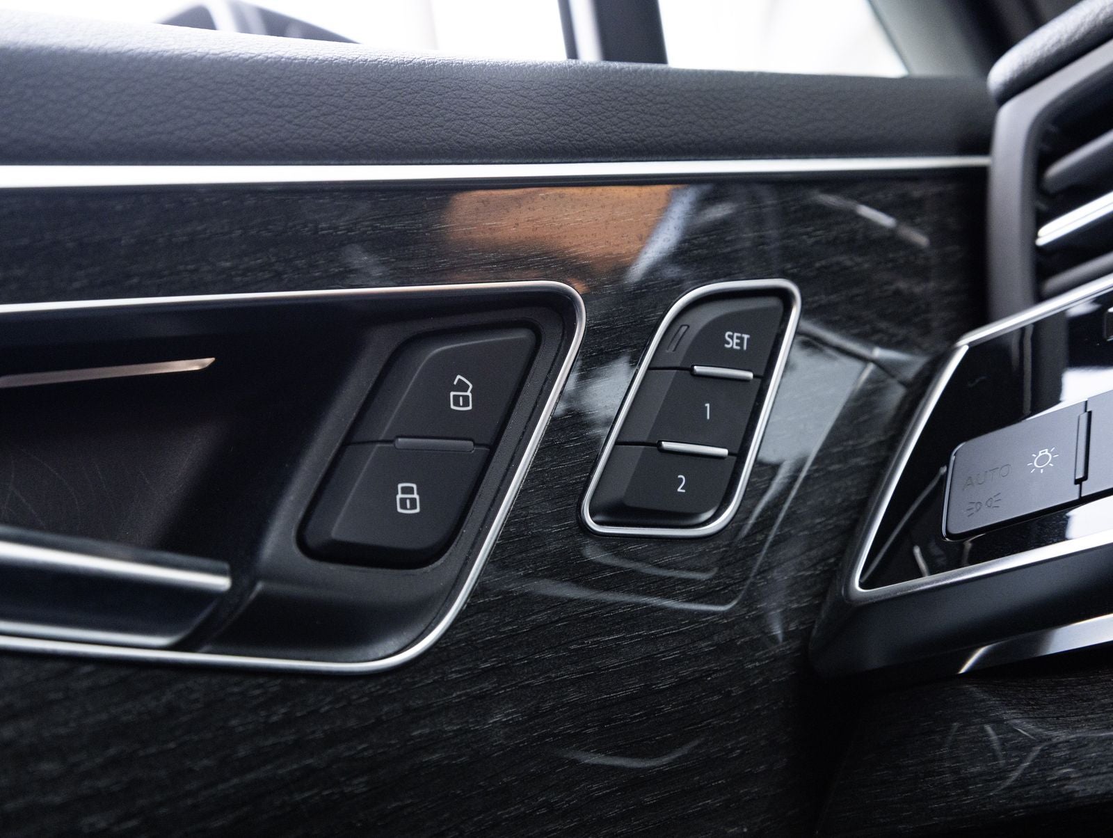 2022 Audi Q7 Premium Plus