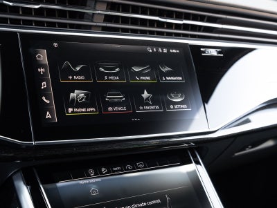 2022 Audi Q7 Premium Plus