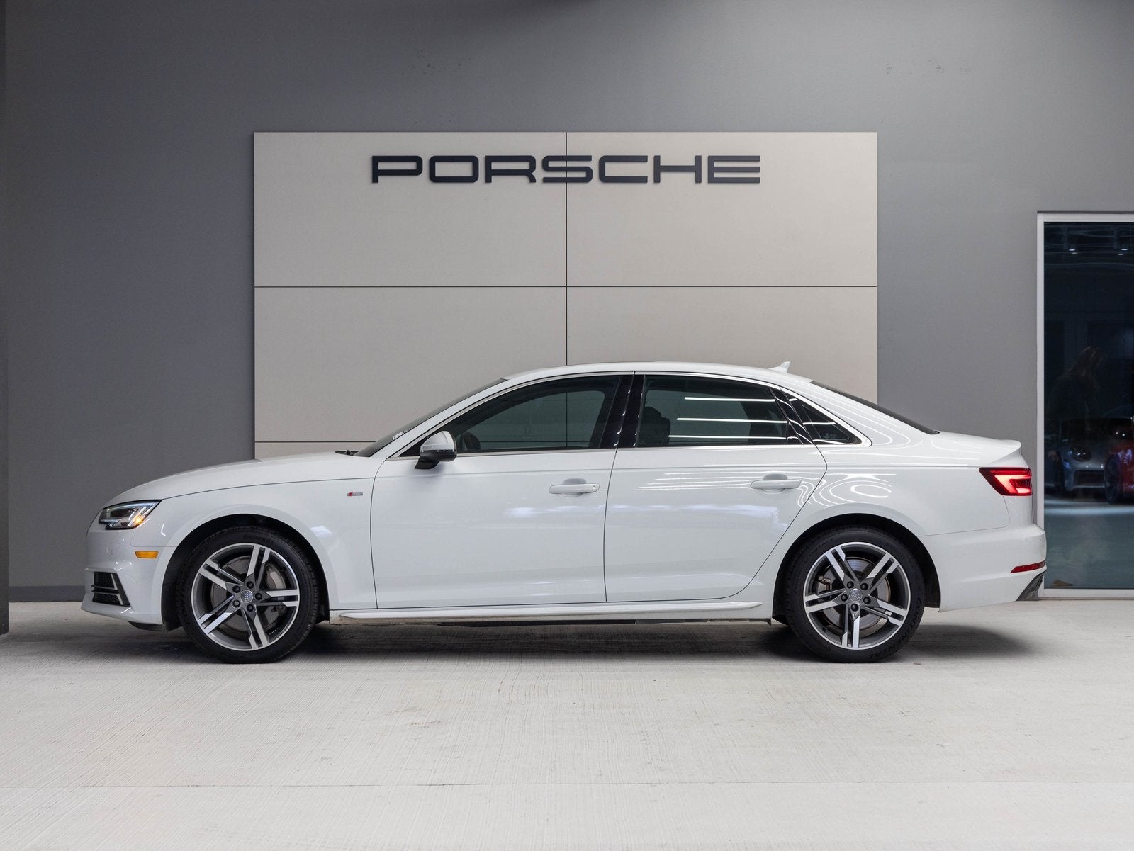 2018 Audi A4 Premium Plus