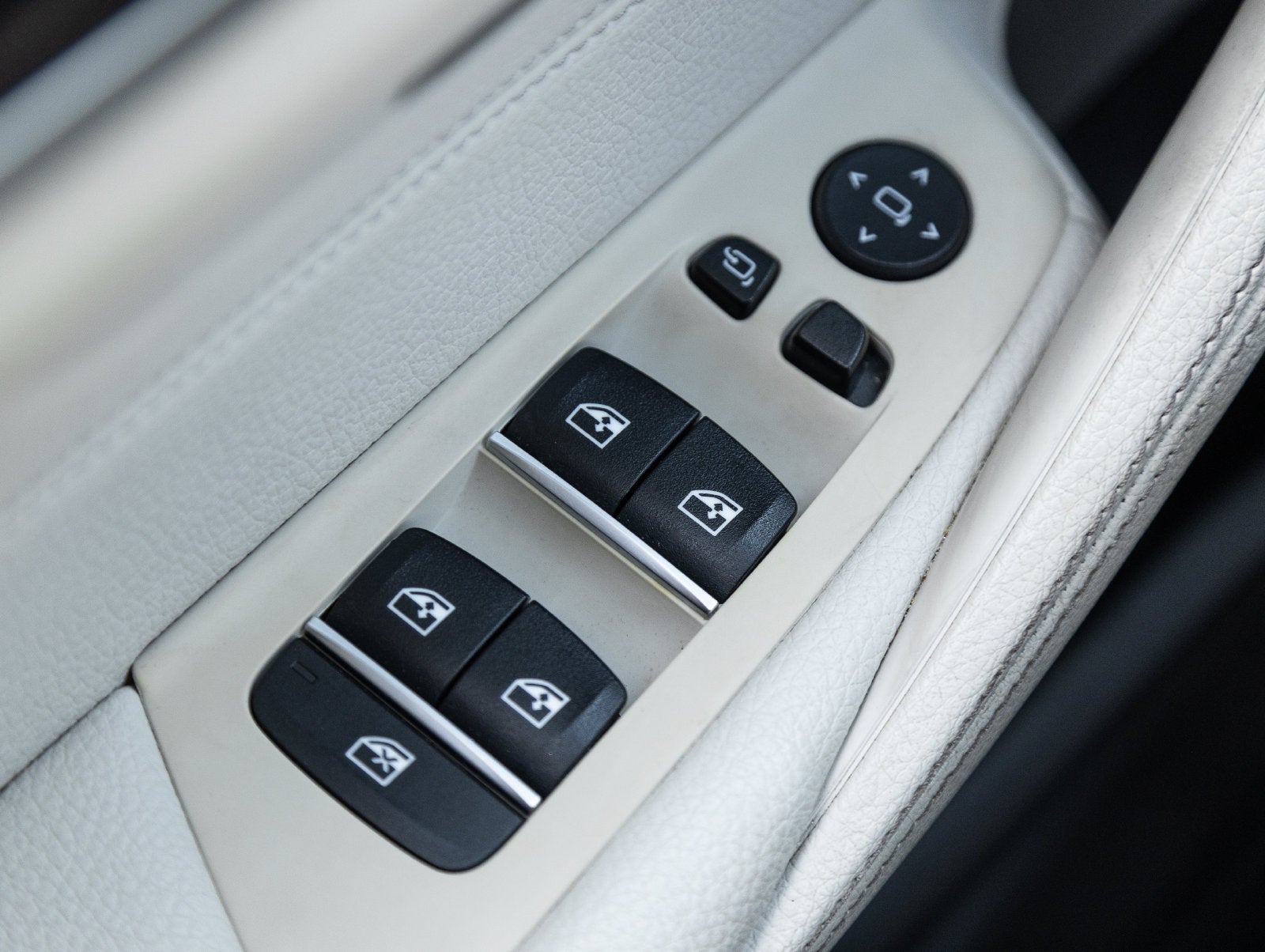 2022 BMW 5 Series 540i