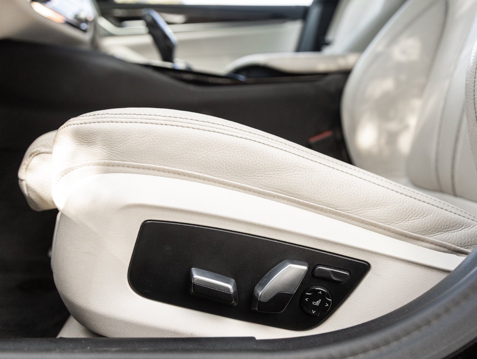 2022 BMW 5 Series 540i